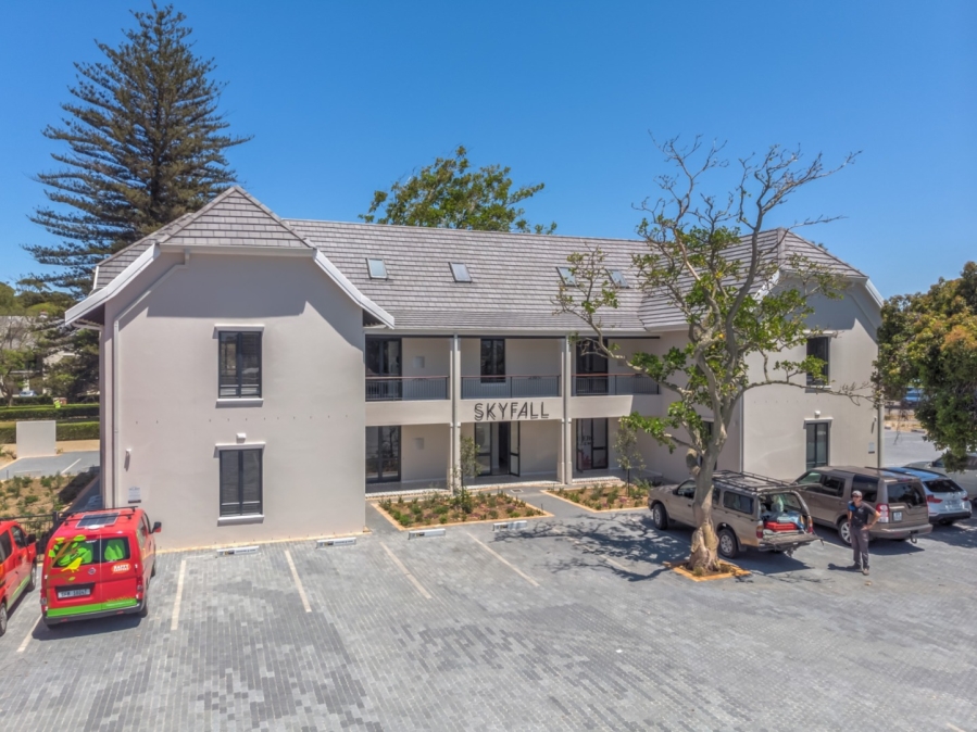 To Let 1 Bedroom Property for Rent in Paardevlei Western Cape